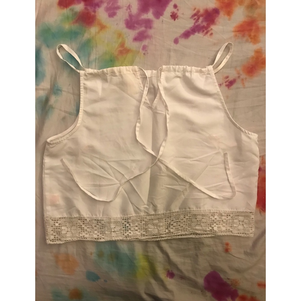 Adjustable Crop Top - Picture 2 of 4